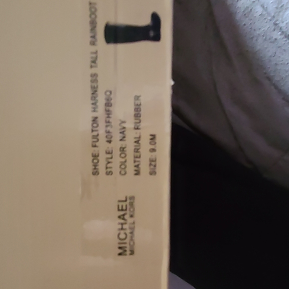 Michael Kors Rainboots - Picture 7 of 8